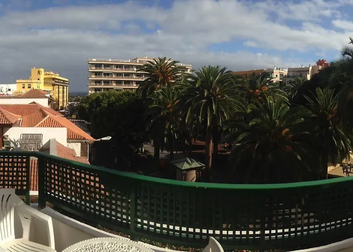 Tropical Hotell 3*